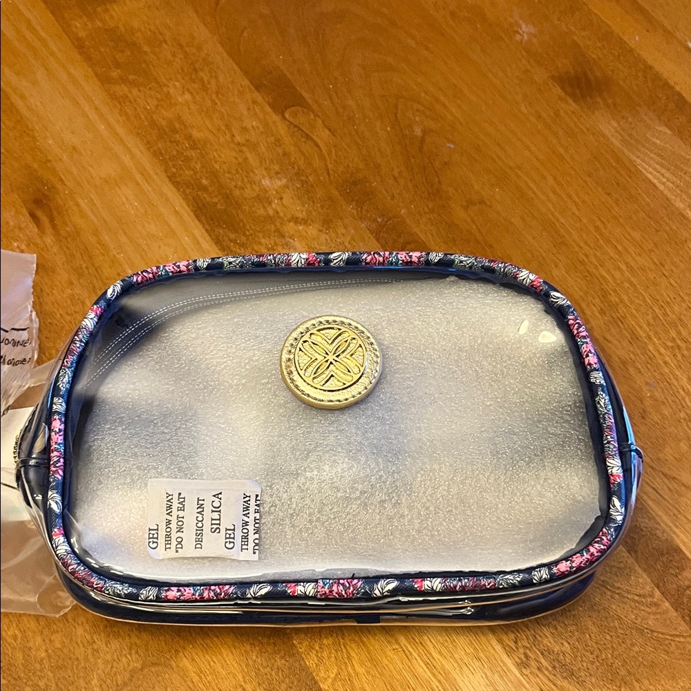 NWOT Lilly Pulitzer Clear Belt Bag with Navy Floral Trim